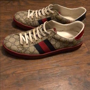 Gucci shoes